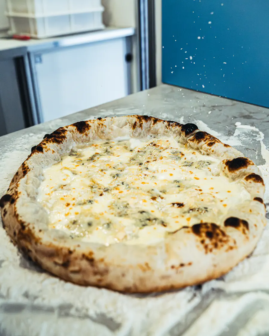 Pizza Quattro Formagi
